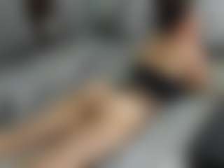 Live cam show with Dyanne18 - Interactivetoy on parknlotfishbdy