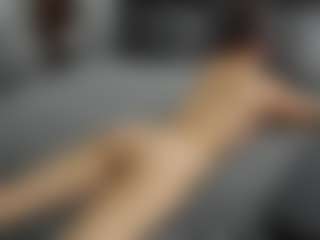Live cam show with Dyanne18 - Doggy on CamwithHer