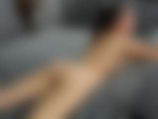 Live cam show with Dyanne18 - Interactivetoy on xxxlivecams.org