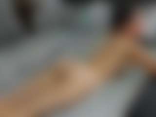 Dyanne18's Live Sex Cam Show