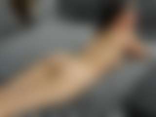 Live cam show with Dyanne18 - Interactivetoy on Camsoda