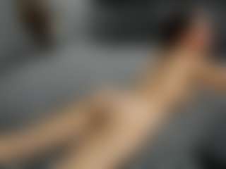 Live cam show with Dyanne18 - Interactivetoy on Camming Site