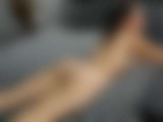 Live cam show with Dyanne18 - Smoke on Camsoda