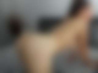 Live cam show with Dyanne18 - Doggy on nudelive.tv