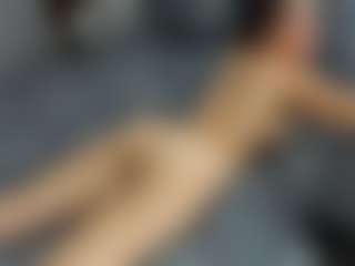 Live cam show with Dyanne18 - Doggy on xxxlivecams.org