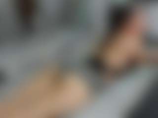 Live cam show with Dyanne18 - Smoke on xxxlivecams.org