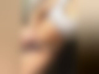 Live cam show with nicolestaxx - Freak on Camsoda