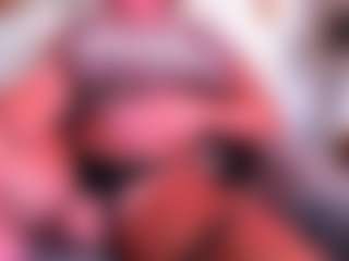 Live cam show with musclemama4u - Shredded on SinfulBabes