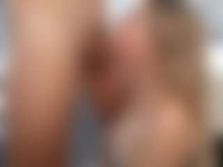 Live cam show with PeachAnna - Car on Camsoda