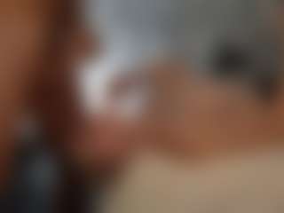 Live cam show with PeachAnna - Car on realtime-chat