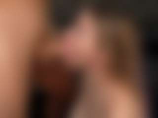 Live cam show with PeachAnna - Atm on Camsoda