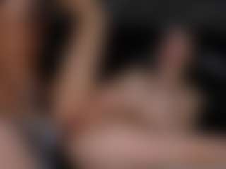 Live cam show with PeachAnna - Handjob on Camsoda