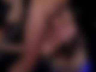 Live cam show with PeachAnna - Atm on TeamSkeetLive