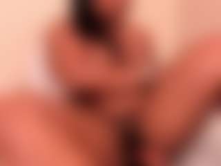 Live cam show with Nicol Villa - Small on mypornchat.com
