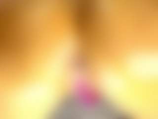 Live cam show with Alexa Whittee - BBW on eurowanks.com