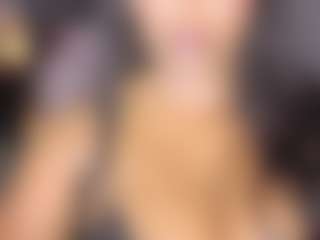 Live cam show with NynaStax - Slimthick on CamwithHer