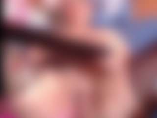 ingritbittch's Live Sex Cam Show