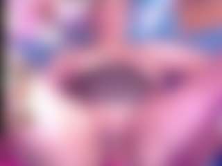 Live cam show with ingritbittch - Hairy on Uber Horny