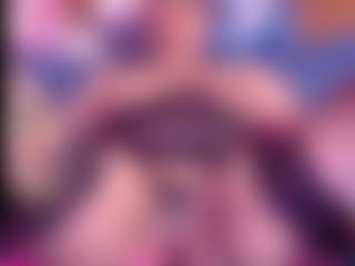 Live cam show with ingritbittch - Interactivetoy on Chatstar