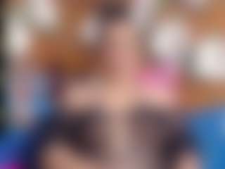 ingritbittch's Live Sex Cam Show