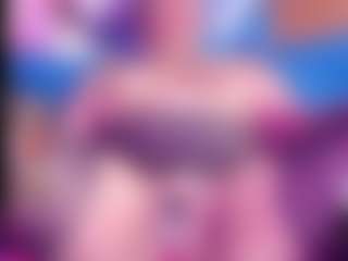 Live cam show with ingritbittch - Double Penetration on livesuperchat.net