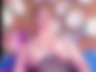 ingritbittch's Live Sex Cam Show