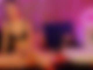 Live cam show with Ariana - Tiny on sexytreat.net