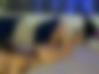 Live cam show with Ariana - Tiny on Camversity