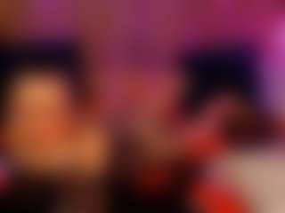 Live cam show with Ariana - Tiny on TottyGirls