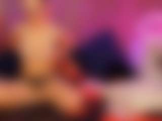Live cam show with Ariana - Tiny on live.xheat.ai