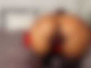 Live cam show with Angellyque - Bisexual on SquirtSoMuch