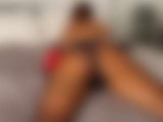 Live cam show with Angellyque - Lips on SinfulBabes