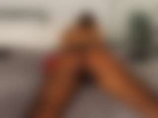 Live cam show with Angellyque - Long Hair on livesexfox.com