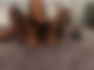 Live cam show with Angellyque - Long Hair on xDating
