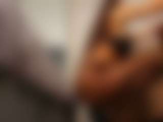 Angellyque's Live Sex Cam Show