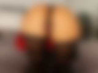 Live cam show with Angellyque - Shaved on instabang