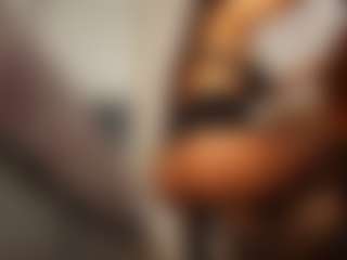 Live cam show with Angellyque - Middle Aged on Camsoda