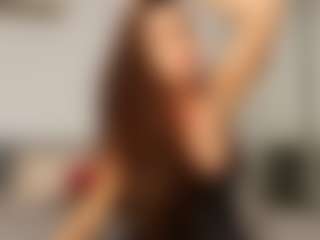 Live cam show with Angellyque - Long Hair on Camming Site