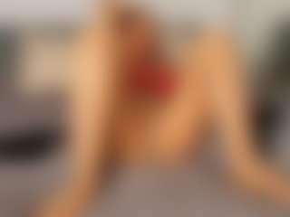 Live cam show with Angellyque - Long Hair on Camsoda