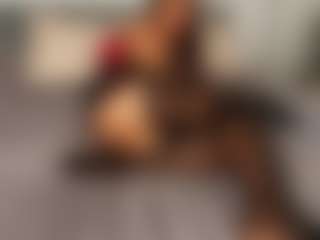 Live cam show with Angellyque - Shaved on sexytreat.net