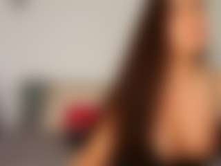 Live cam show with Angellyque - Long Legs on Dolls Live