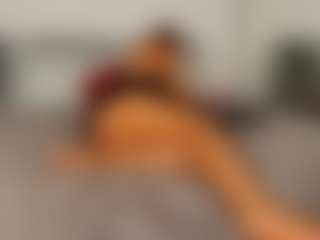 Live cam show with Angellyque - Long Legs on nudelive.tv