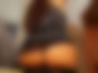 Live cam show with Angellyque - Bisexual on Camiplay Live