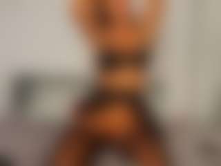 Live cam show with Angellyque - Crazy on Mixed Magazine Live