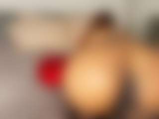 Live cam show with Angellyque - Bisexual on SinfulBabes