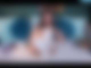 Live cam show with SonyaFoxx - Cei on Camsoda