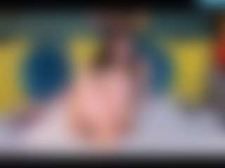 Live cam show with SonyaFoxx - Spoiled on infinitiblacc.com