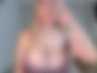 Ann's Live Sex Cam Show
