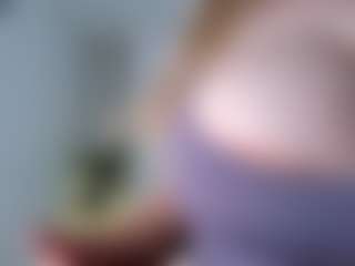 Ann's Live Sex Cam Show