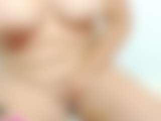 Live cam show with squirth - MILF on SpunkLive